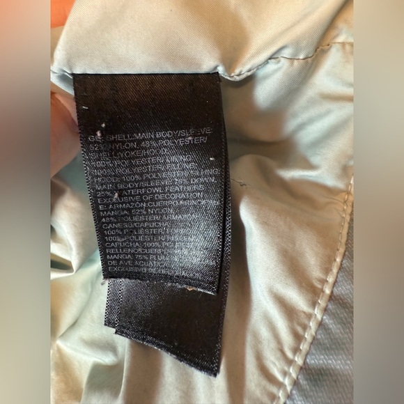 KIDS' GOTHAM 550 FILL POWER DOWN PARKA IN BLUE FROST IRIDESCENT GIRLS XS - Picture 5 of 9